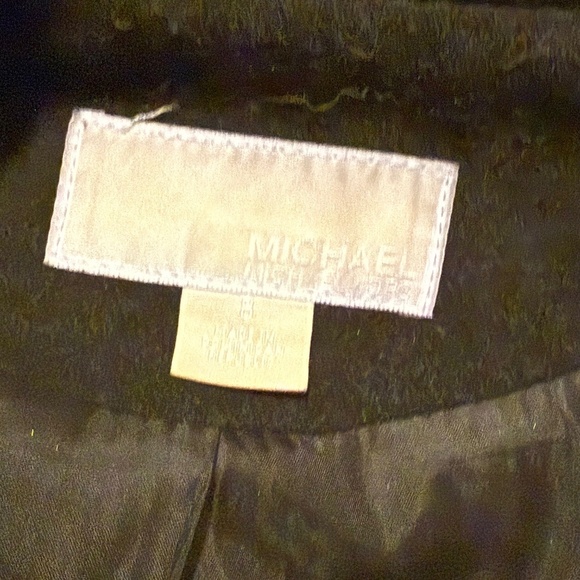 Michael Kors, sz 8, Double-Breasted Black Wool Coat with Rose Button Detail OAK - Picture 6 of 10